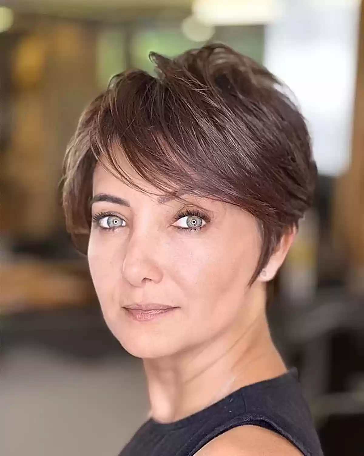 Best Pixie Cuts for Women Over 40: Stylish & Low-Maintenance Ideas
