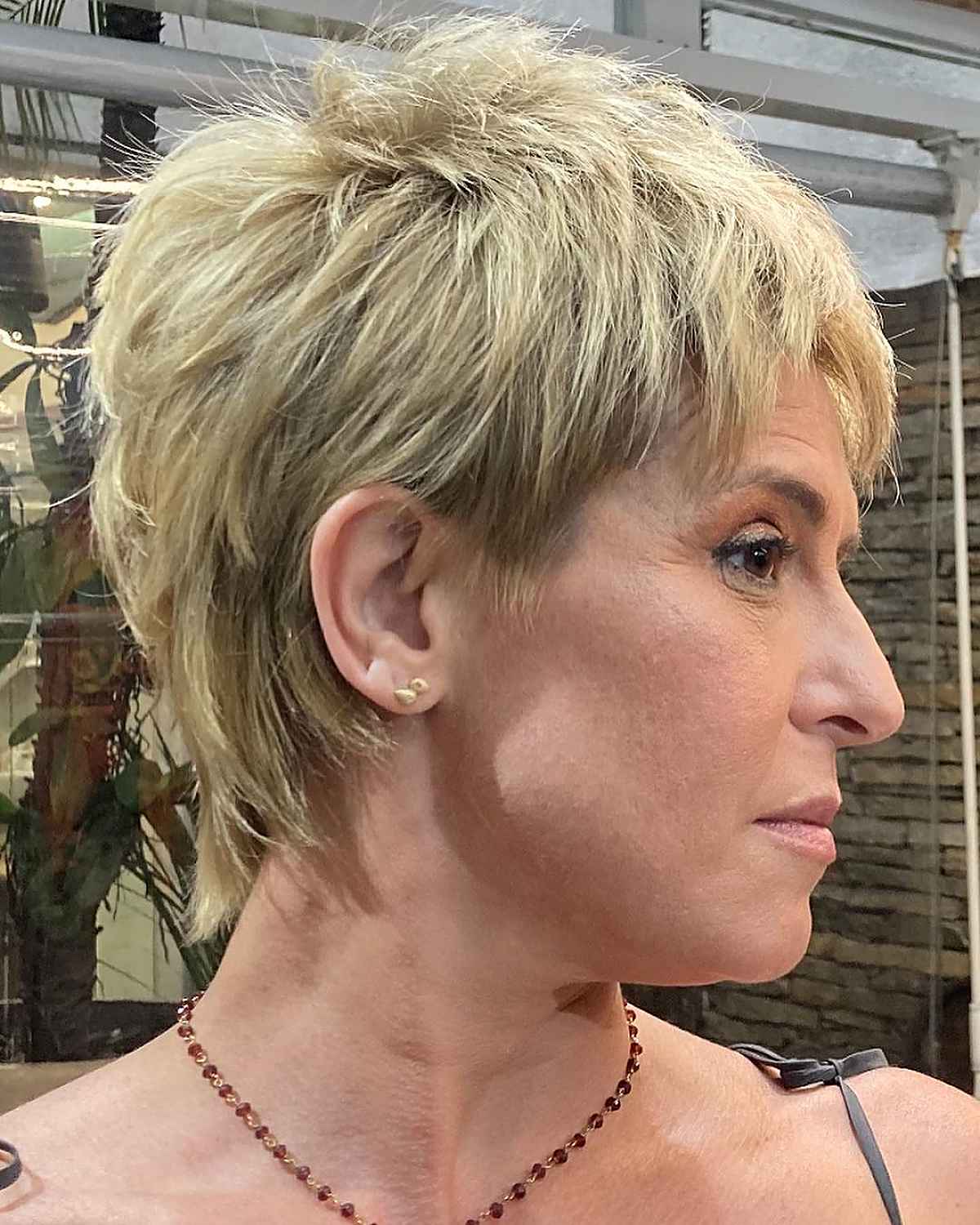 Best Pixie Cuts for Women Over 40: Stylish & Low-Maintenance Ideas