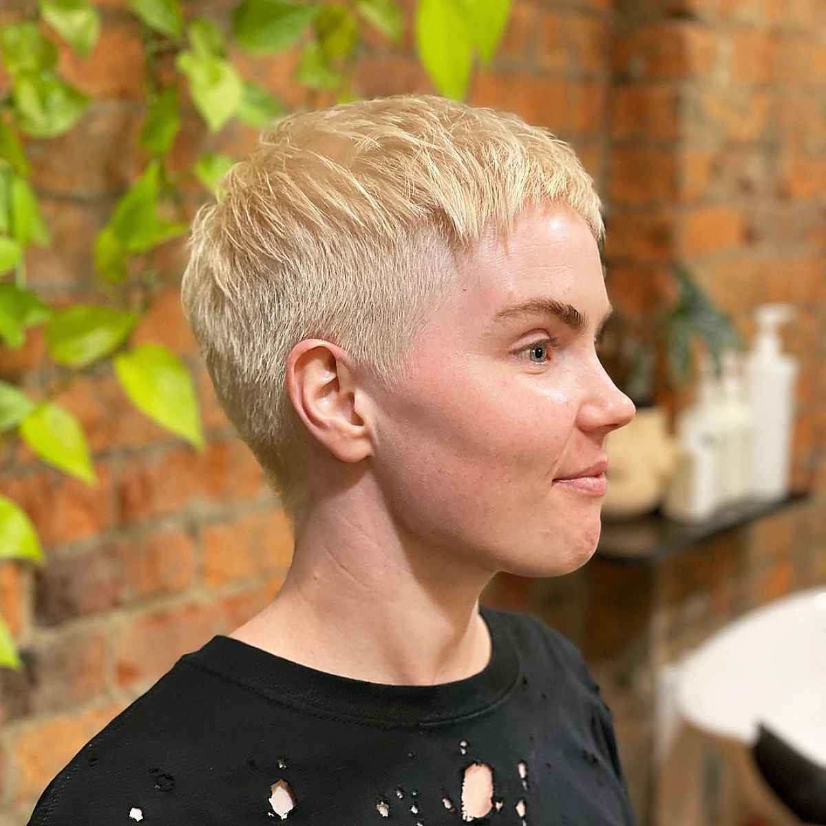 Best Pixie Cuts for Women Over 40: Stylish & Low-Maintenance Ideas