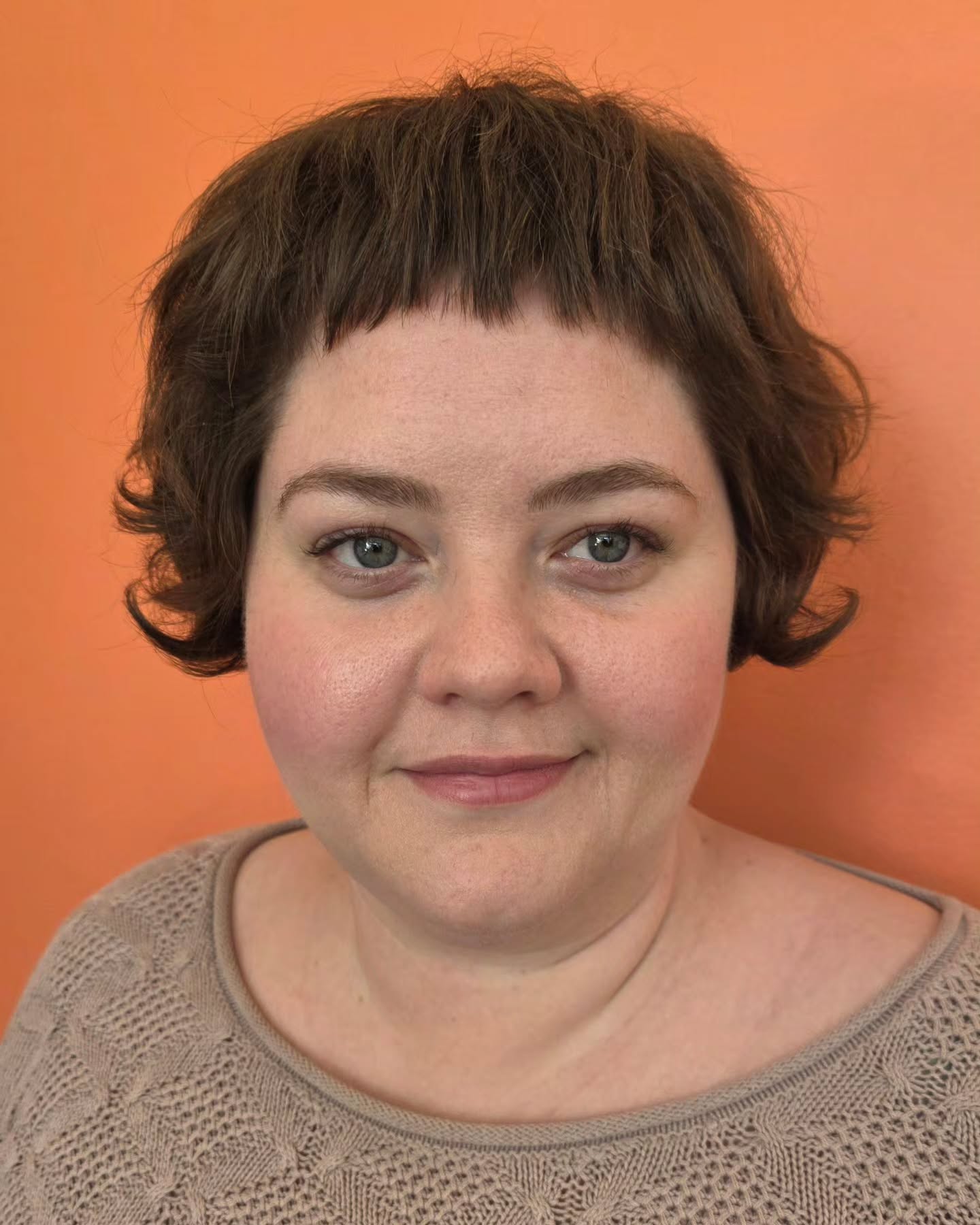 Ear-Length Haircuts: Styles, Tips & Face Shape Guide | [Your Brand Name]