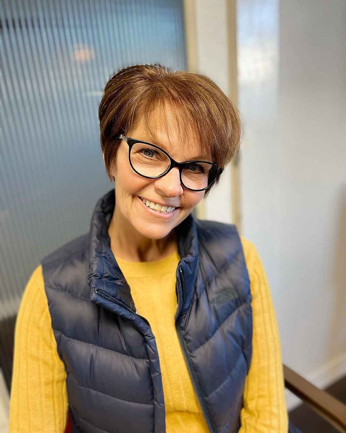 Best Pixie Cuts for Oval Faces: Styles & Tips