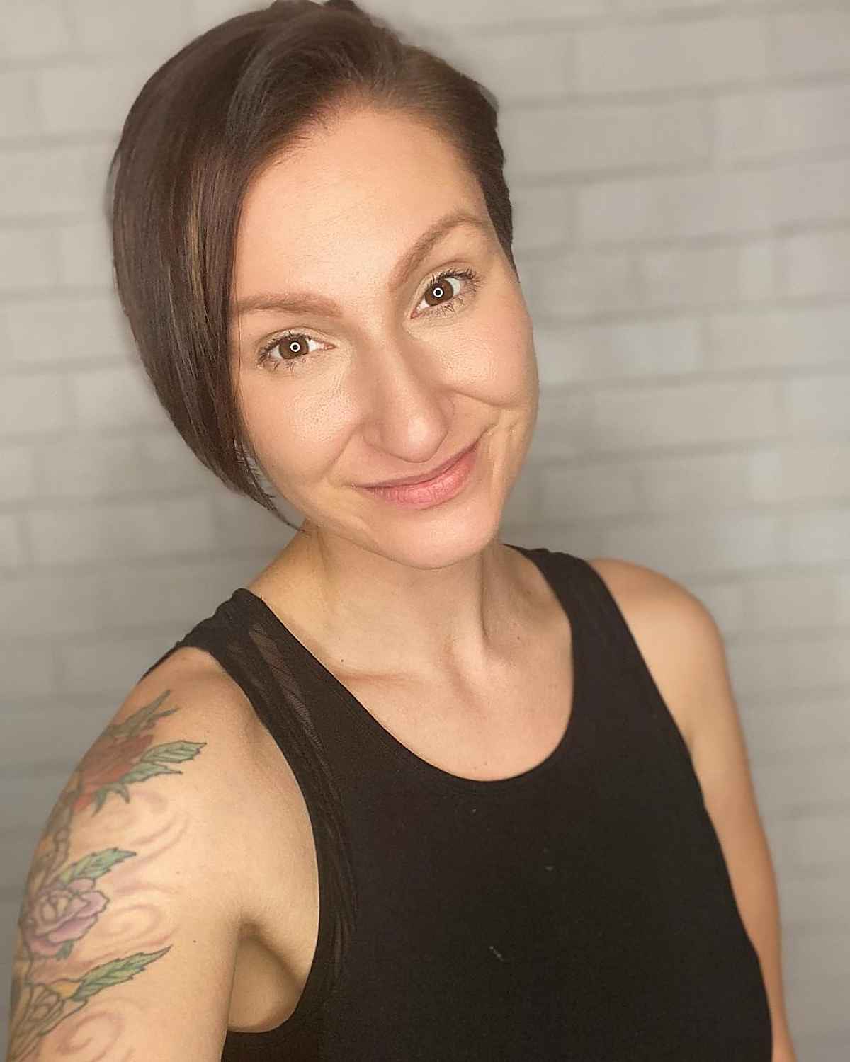 Best Pixie Cuts for Oval Faces: Styles & Tips