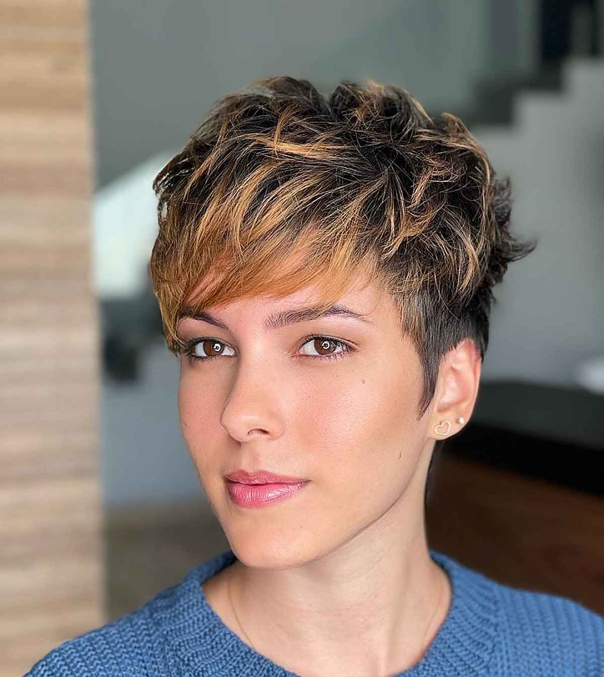 Best Pixie Cuts for Oval Faces: Styles & Tips