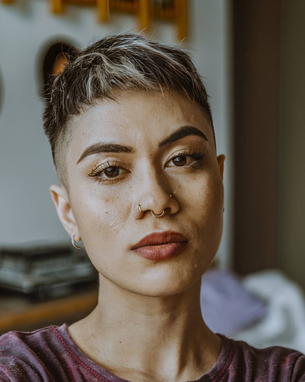 Enby Haircuts 2026: Gender-Neutral Styles & Trends