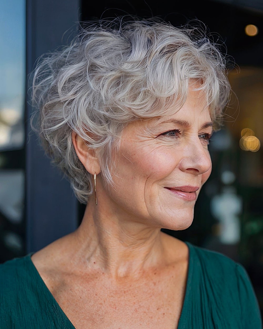Best Short Wavy Hairstyles for Gray Hair After 60 | Expert Styling Tips