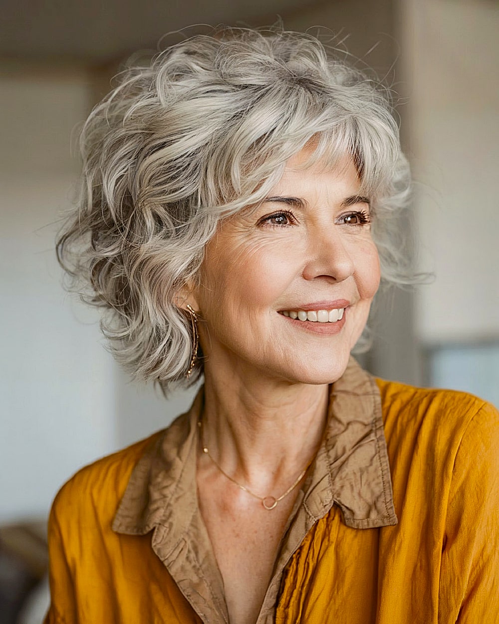 Best Short Wavy Hairstyles for Gray Hair After 60 | Expert Styling Tips