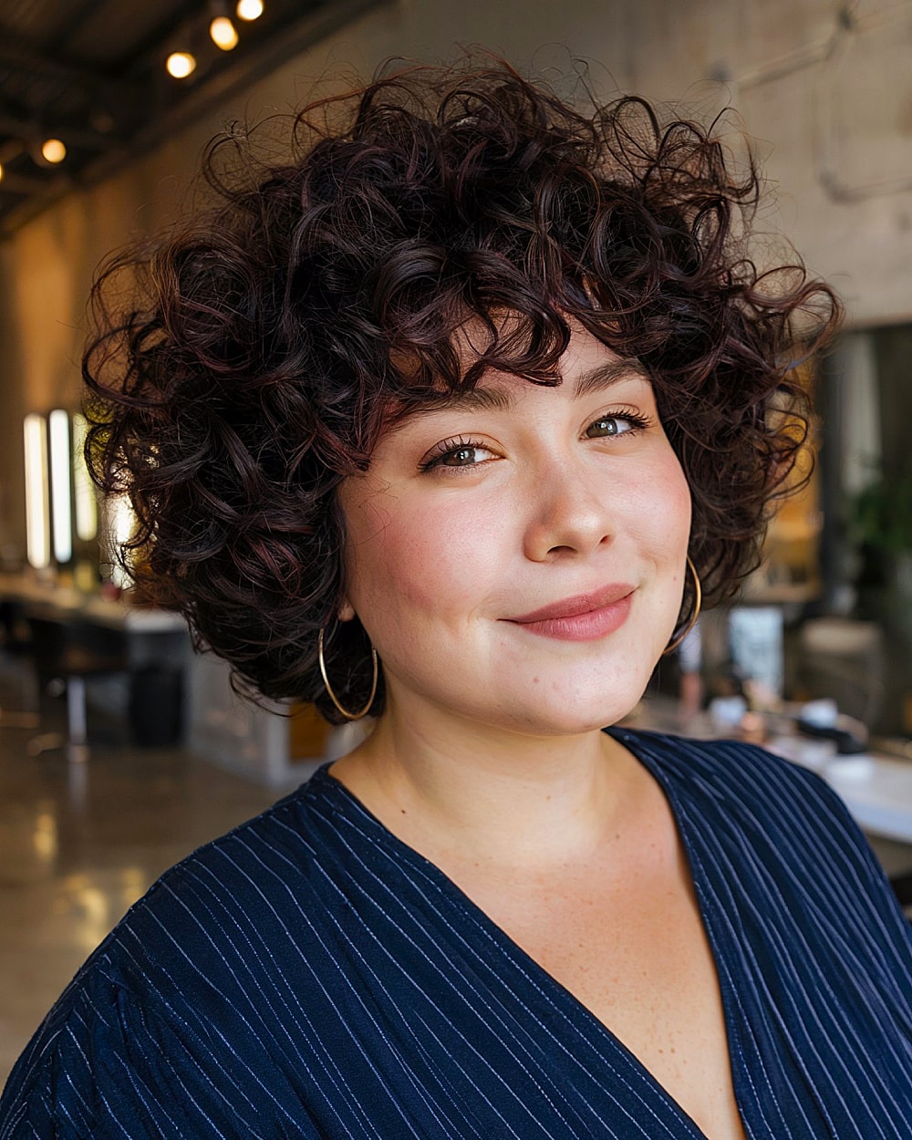 Best Short Curly Haircuts for Round Faces in 2026 | Expert Styles