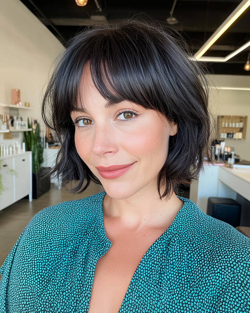 Best Short Hairstyles for Heart-Shaped Faces | 2026 Trends