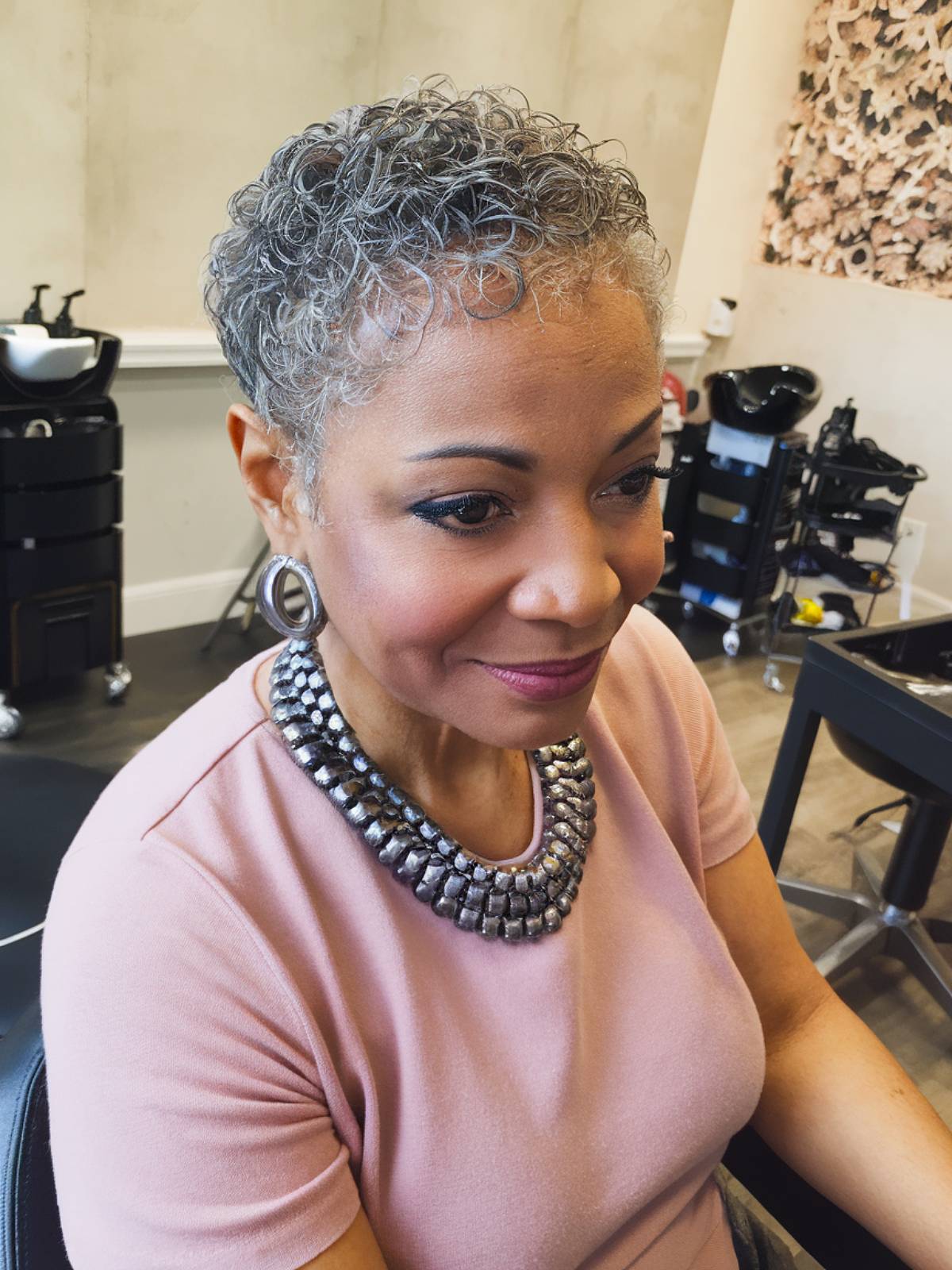 Stylish Short Natural Haircuts for Mature Black Women | 2026 Trends