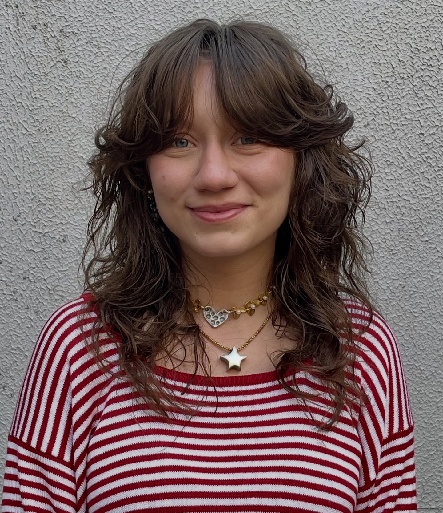Soft Shag Haircuts for Mid-Length Hair: Styles & Layers