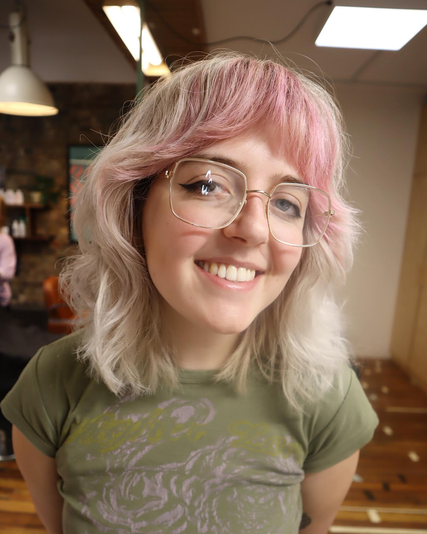 Shoulder-Length Shag Haircuts: 25 Stunning Styles for 2026