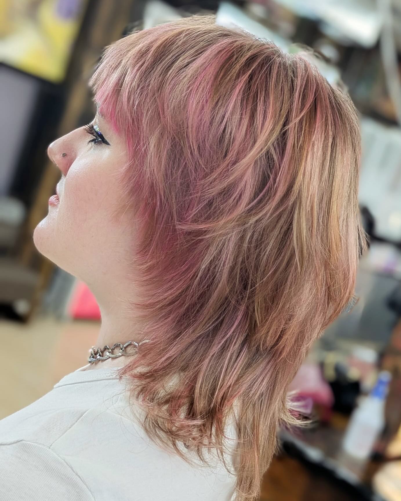 Shoulder-Length Shag Haircuts: 25 Stunning Styles for 2026