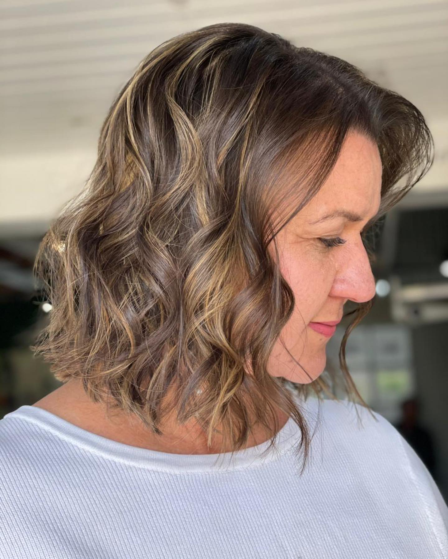 Shoulder-Length Shag Haircuts: 25 Stunning Styles for 2026