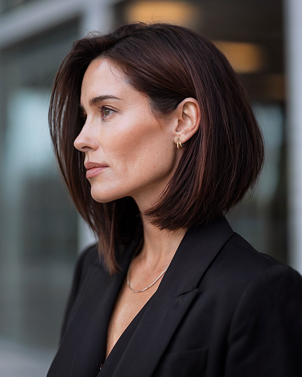 Best Medium-Length Hairstyles for Women Over 40 | Updated 2024