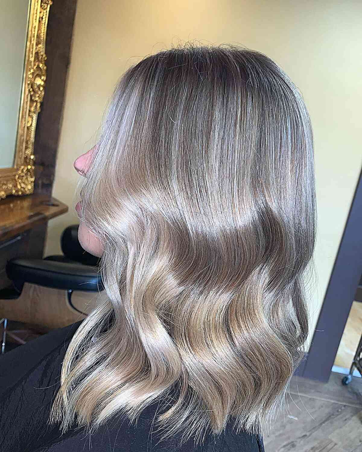 Balayage for Medium Hair: 27 Expert Tips & Shade Guides