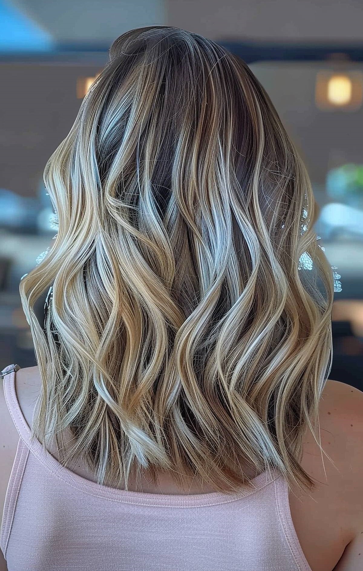 Best Medium-Length Haircuts for 2026: Styles & Inspiration