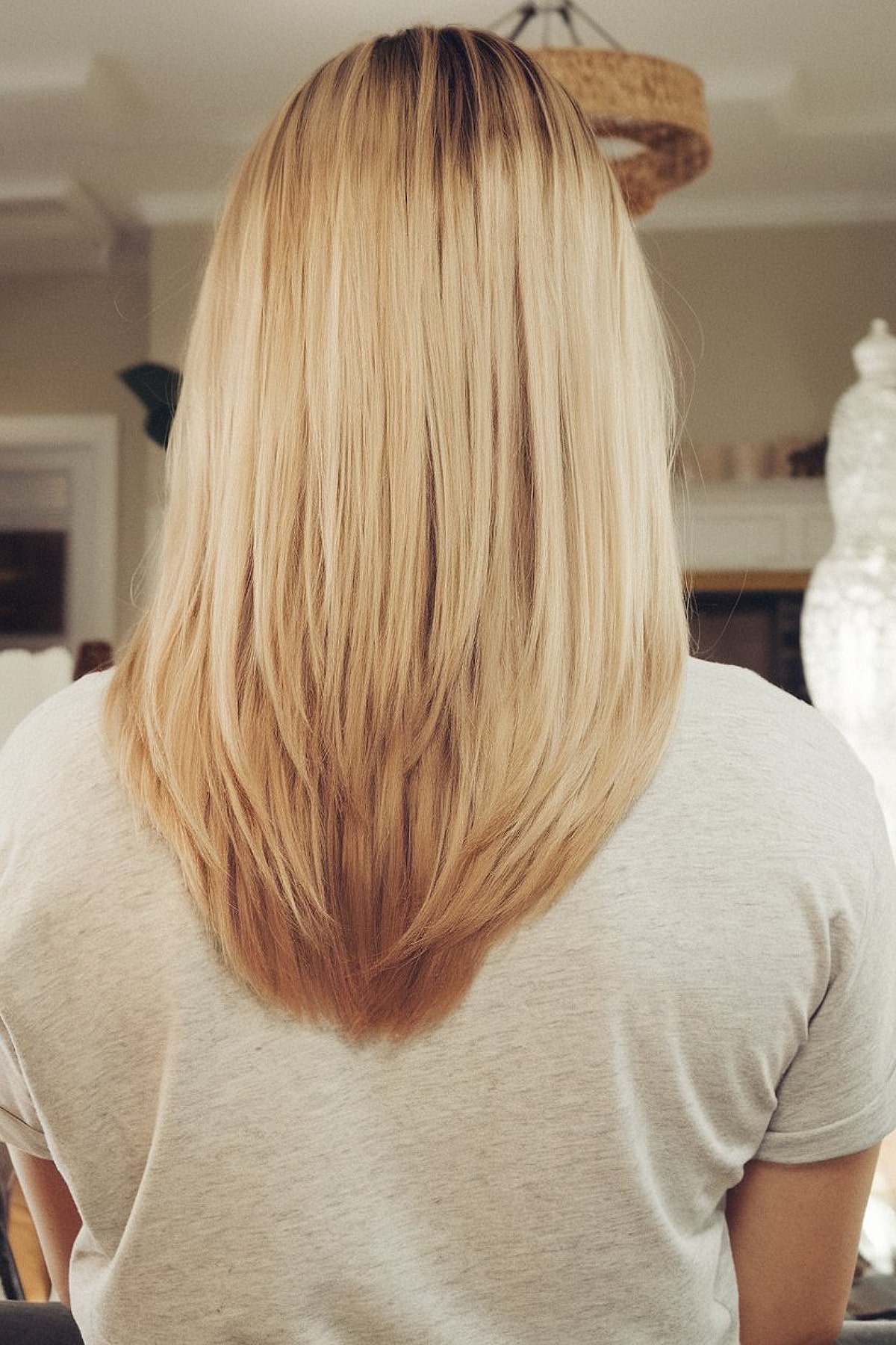 Best Medium-Length Haircuts for 2026: Styles & Inspiration