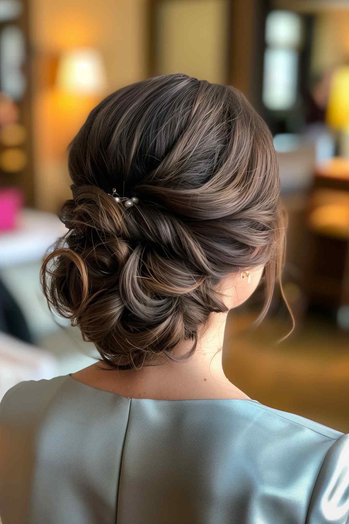 Elegant Medium-Length Hairstyles for Formal Events | 2026 Trends