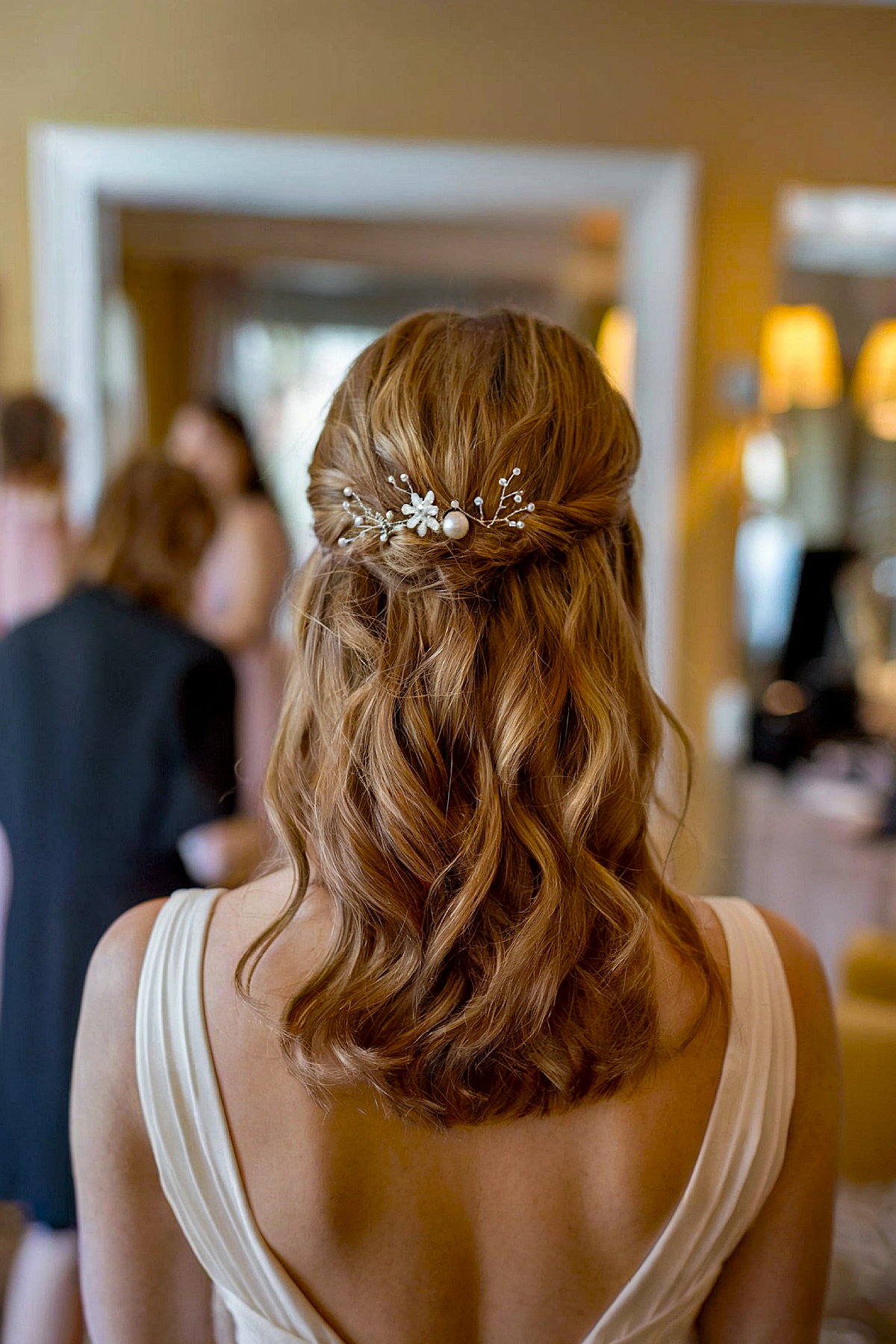 Elegant Medium-Length Hairstyles for Formal Events | 2026 Trends