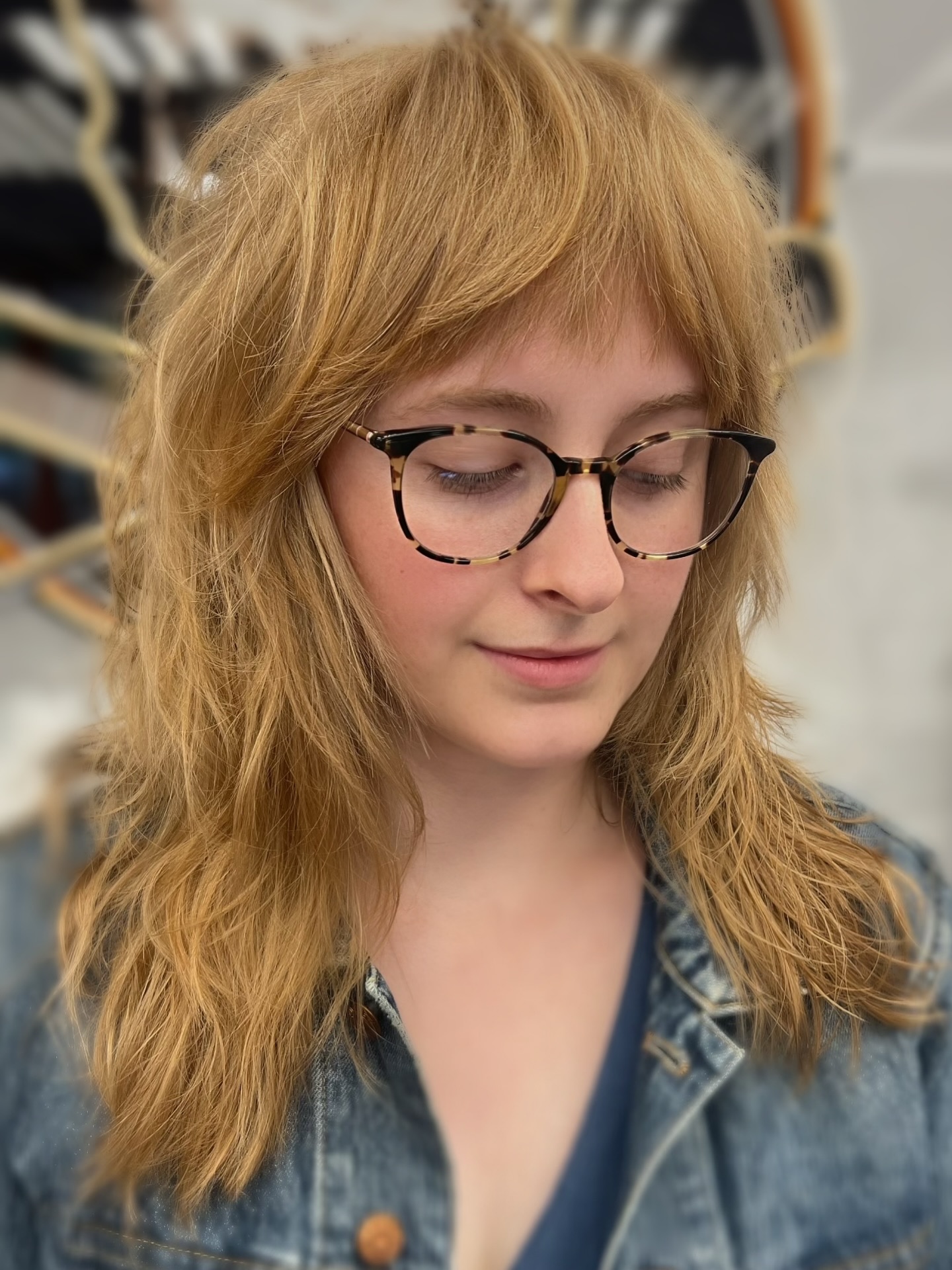 Choppy Shag Hairstyles for Medium Hair: Trends & Styling (2026)