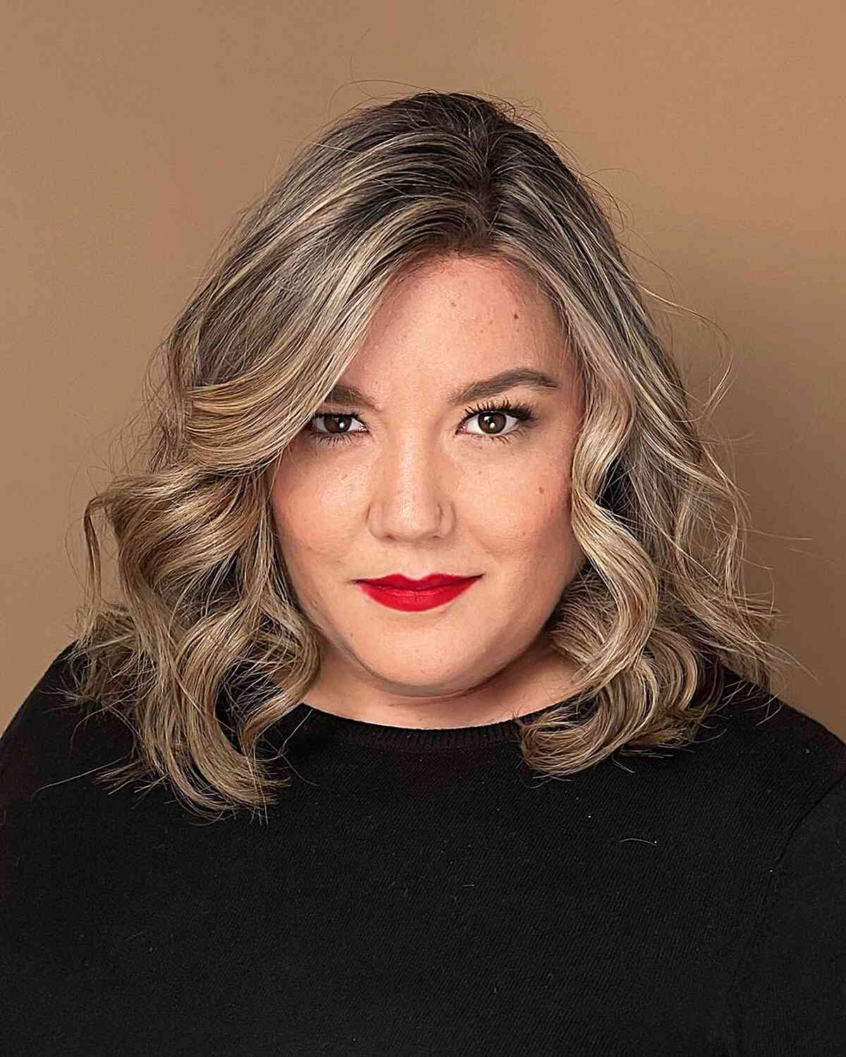 Balayage for Medium Hair: 29 Stunning Ideas & Styling Tips