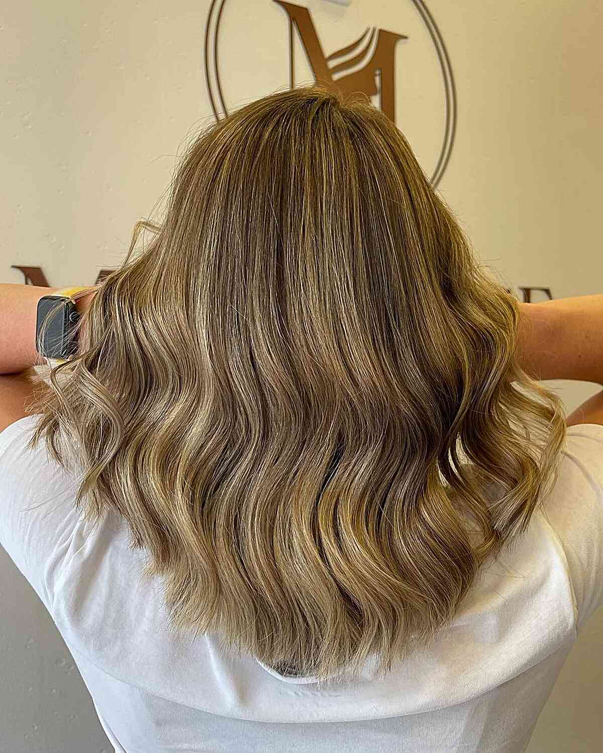 Balayage for Medium Hair: 29 Stunning Ideas & Styling Tips