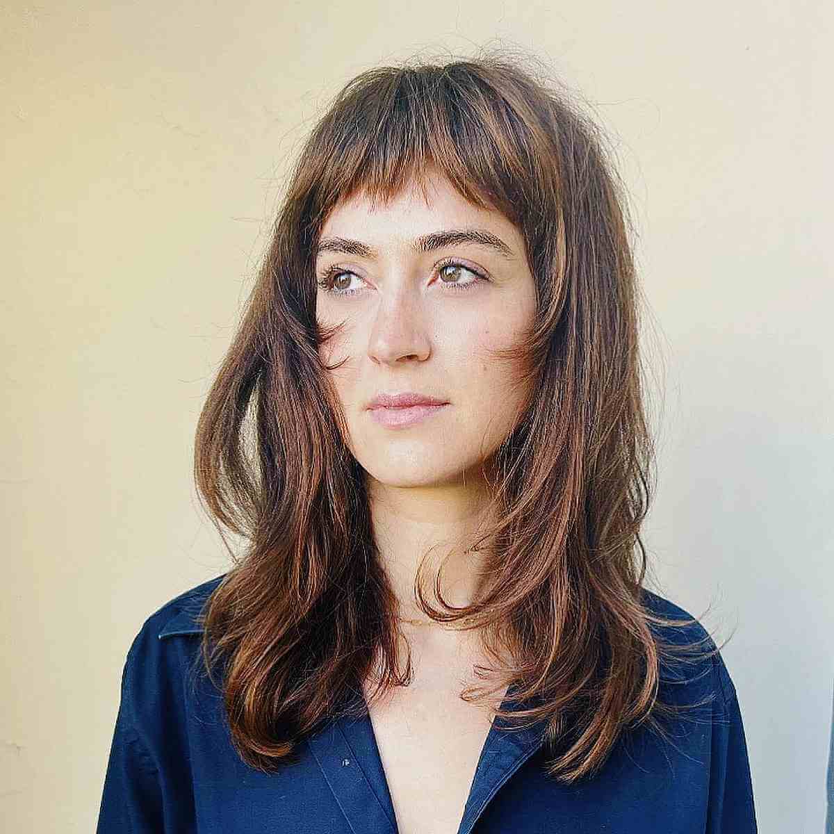 43 Stunning Face-Framing Layers to Enhance Medium Hair