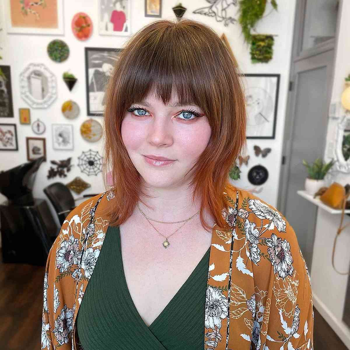 43 Stunning Face-Framing Layers to Enhance Medium Hair