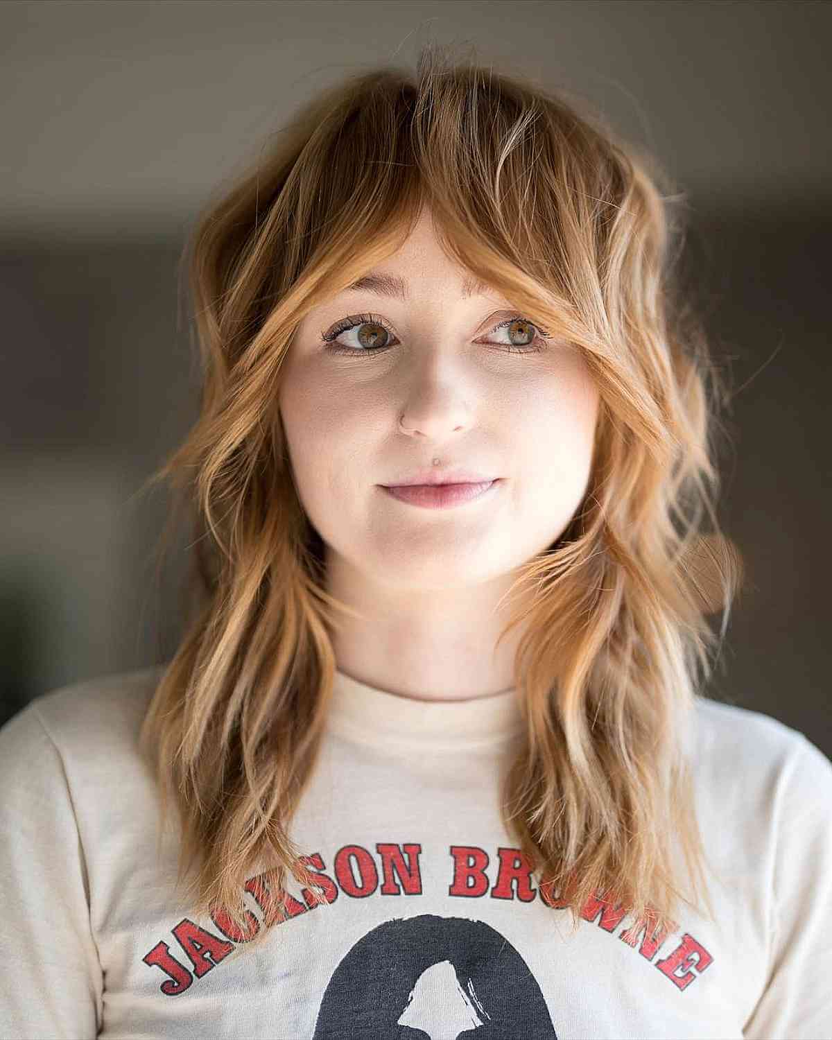 43 Stunning Face-Framing Layers to Enhance Medium Hair