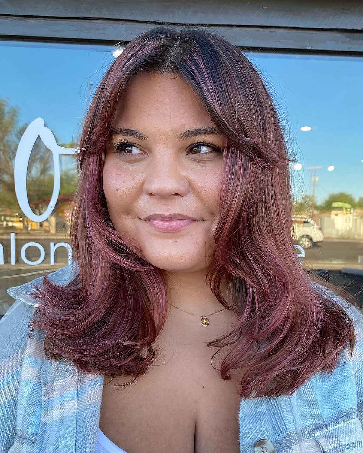Shoulder-Length Hair with Curtain Bangs: Styles & Styling Tips
