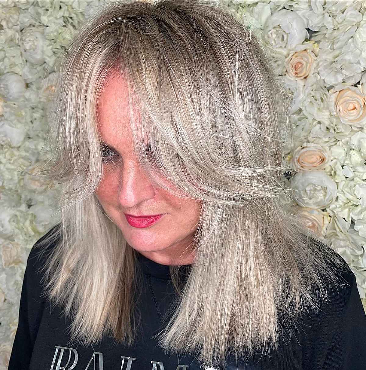 Shoulder-Length Hair with Curtain Bangs: Styles & Styling Tips