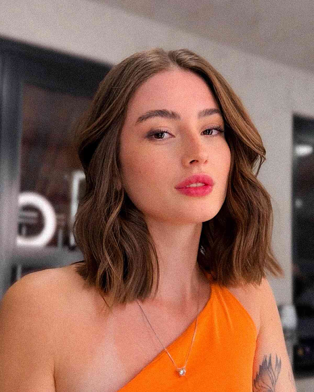 Collarbone Length Haircuts: Styles, Tips & Inspiration | [Your Brand Name]