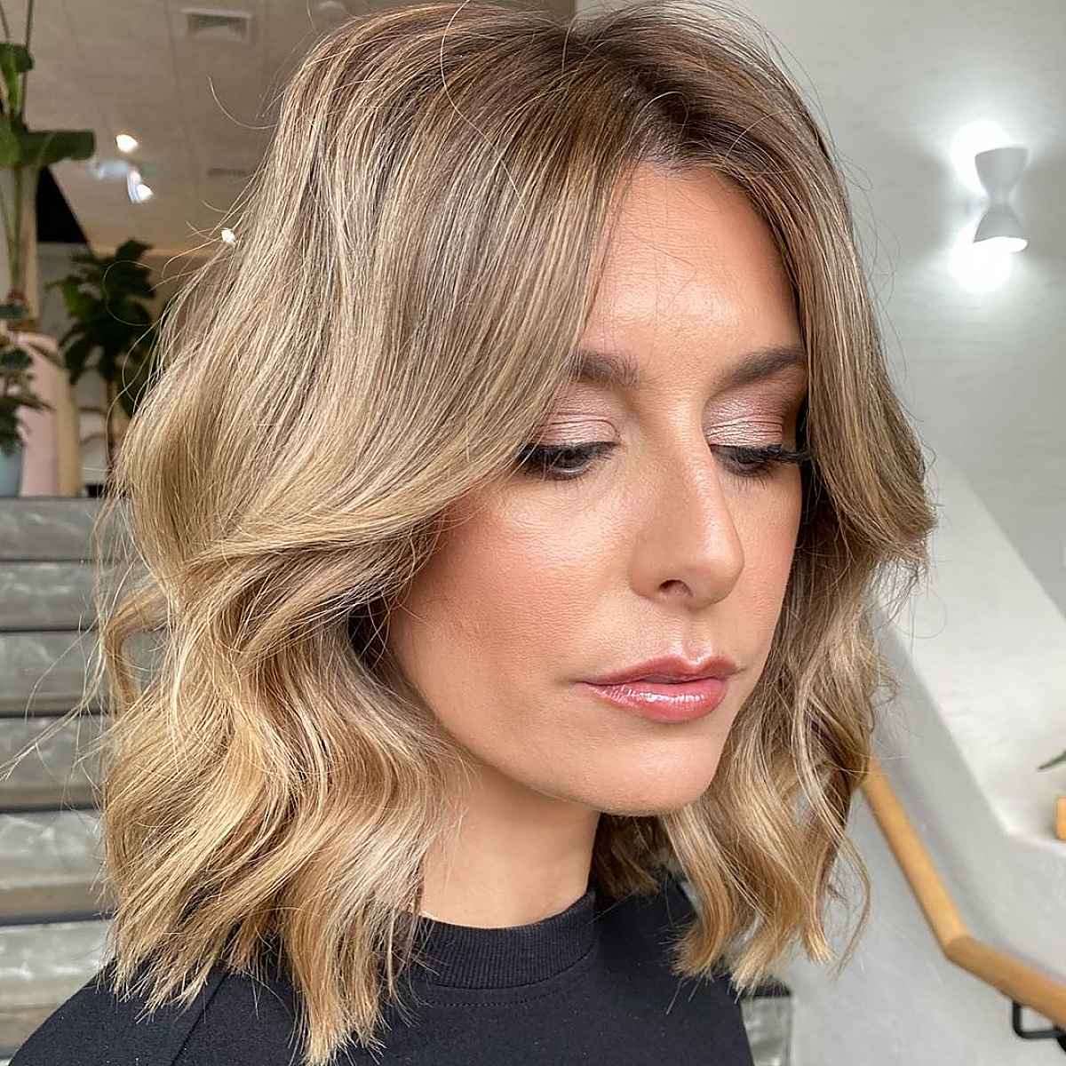 Collarbone Length Haircuts: Styles, Tips & Inspiration | [Your Brand Name]