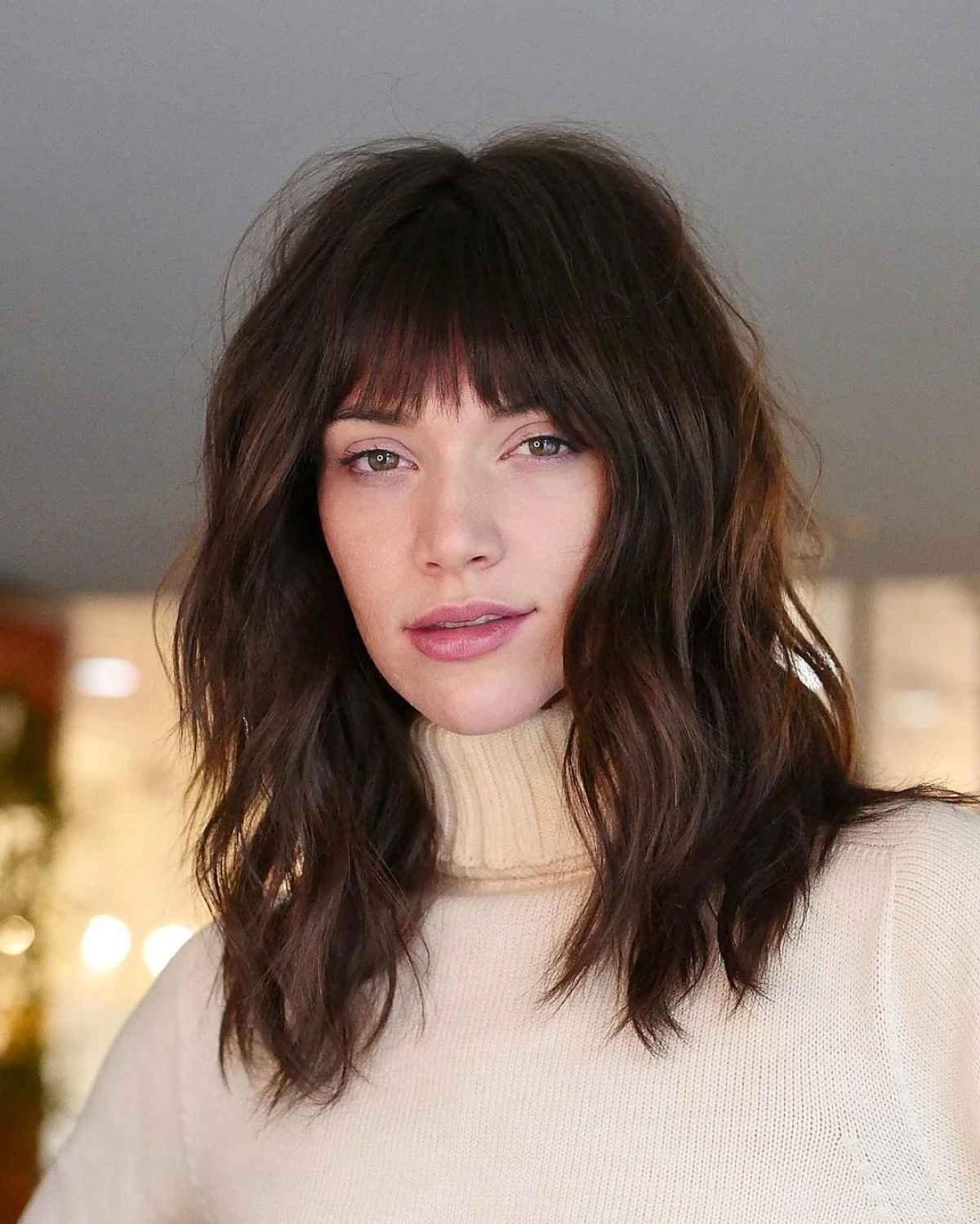 Long Layers for Medium Hair: 28 Styling & Cutting Tips