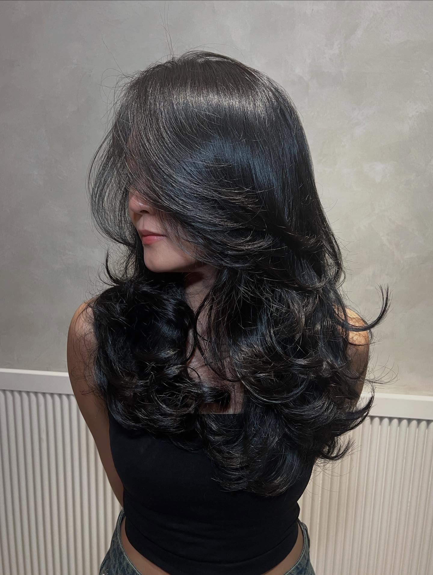 Best Layered Haircuts for Thick, Long Hair in 2026 | Hair Styling Ideas