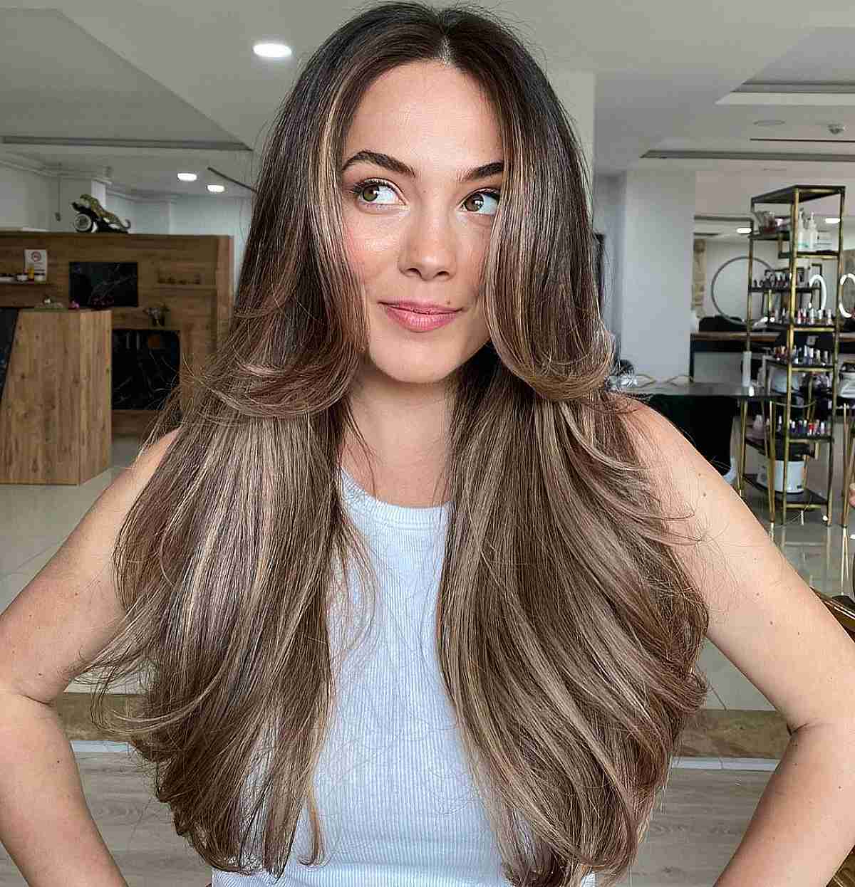 Face-Framing Layers for Long Hair: 47 Styles & Expert Tips