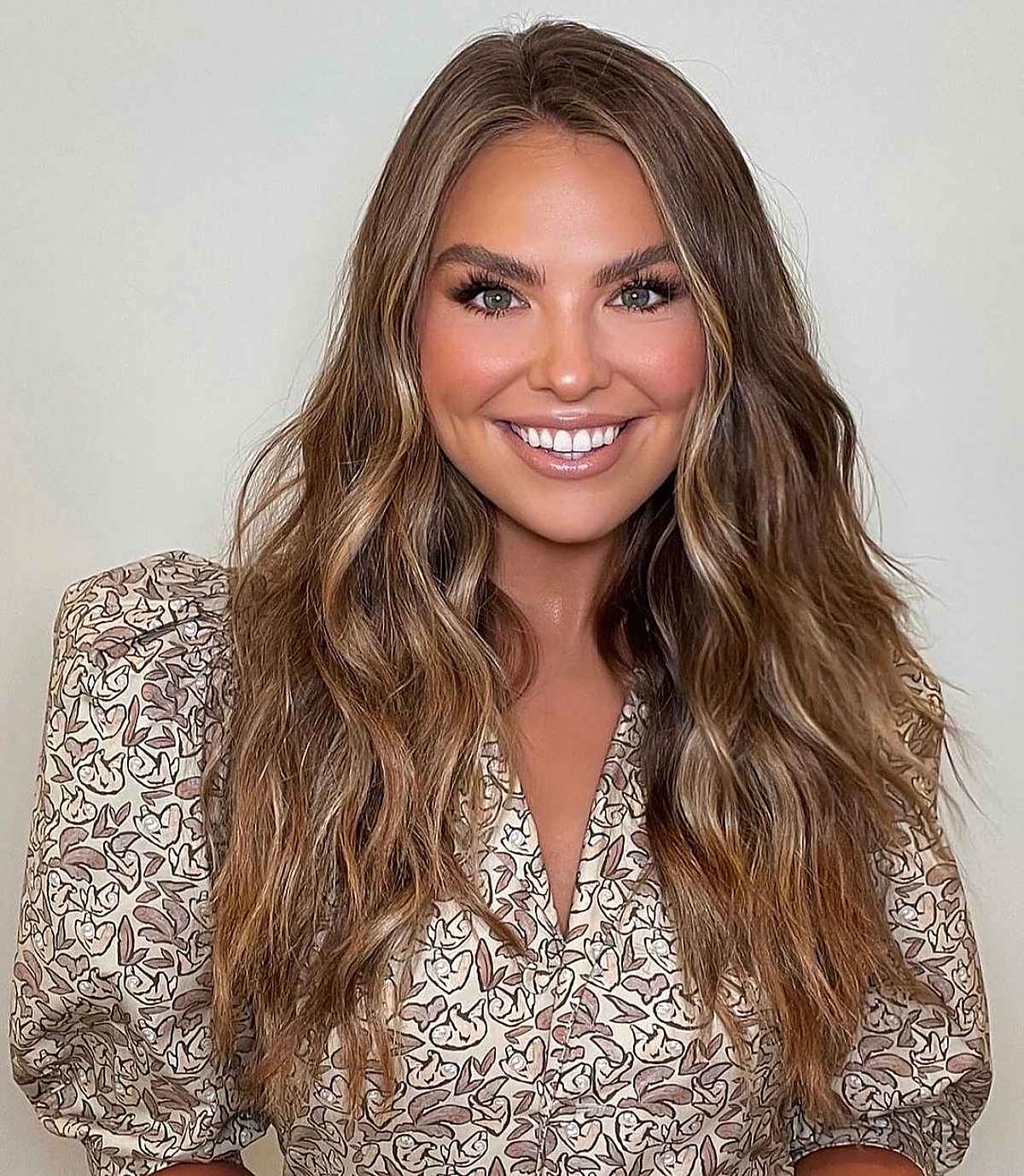 Face-Framing Layers for Long Hair: 47 Styles & Expert Tips