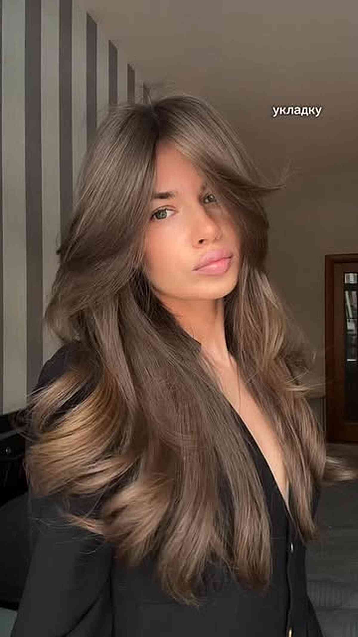 Expert Guide to Long Hair Blowouts: Techniques & Tips for 2026
