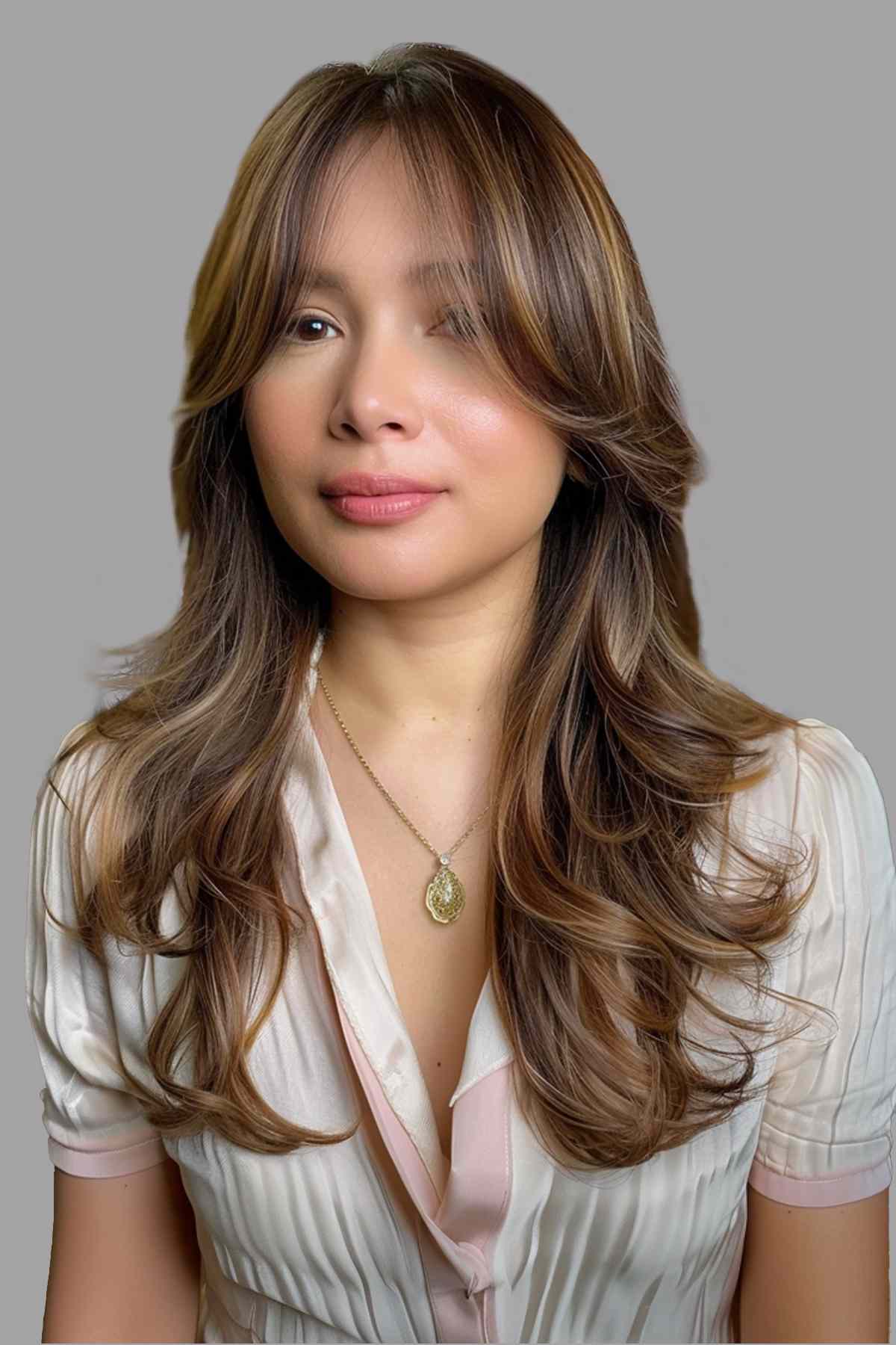 Long Layered Hairstyles with Curtain Bangs: Trends & Styling Tips for 2026