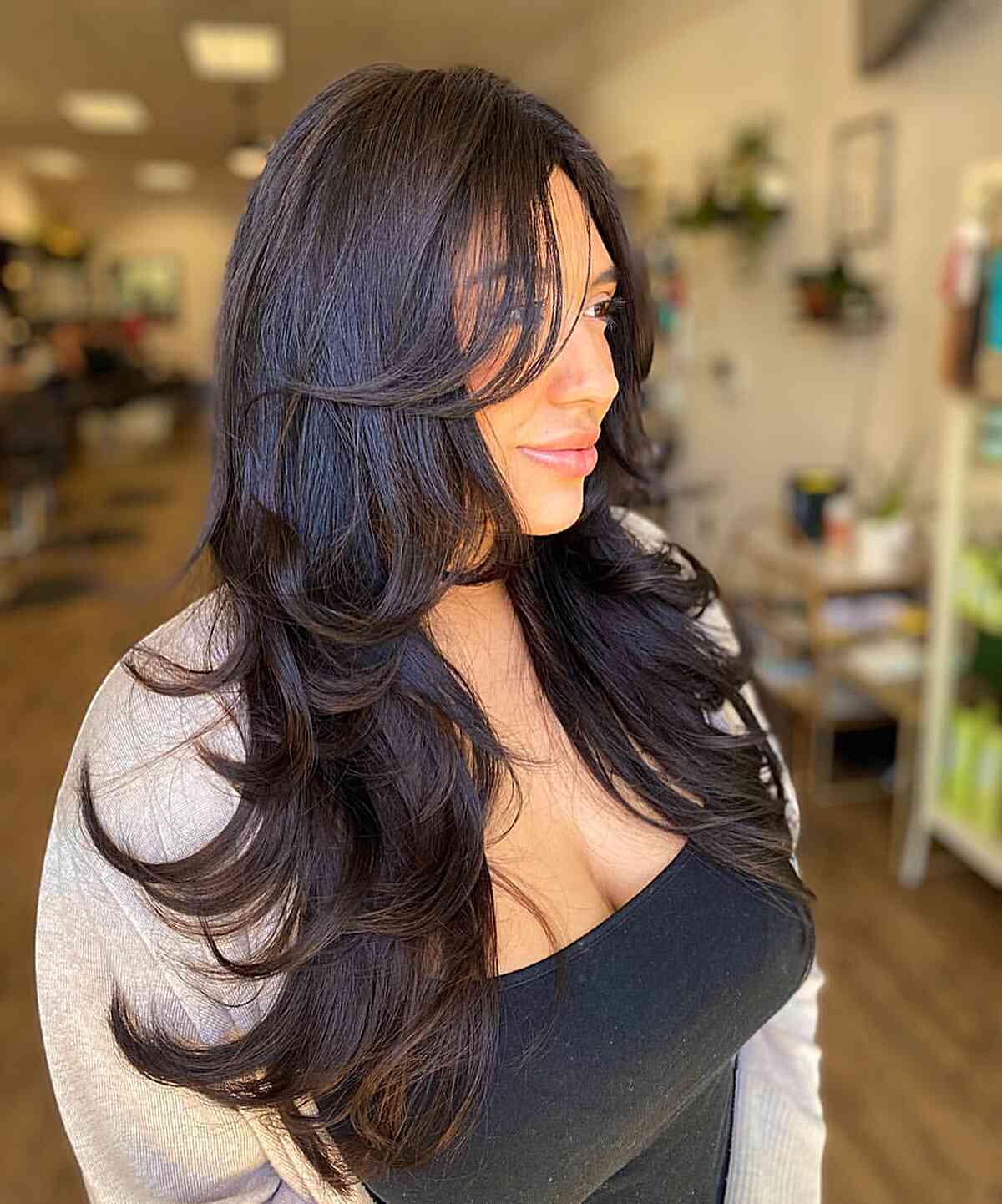Long Hair Feathered Cuts: 29 Stunning Styles & Expert Tips