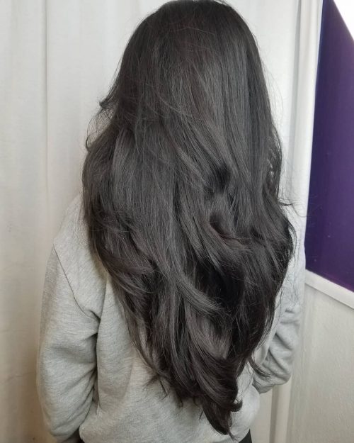 V-Cut Haircuts: 41 Stunning Ideas for a Modern V-Shaped Look