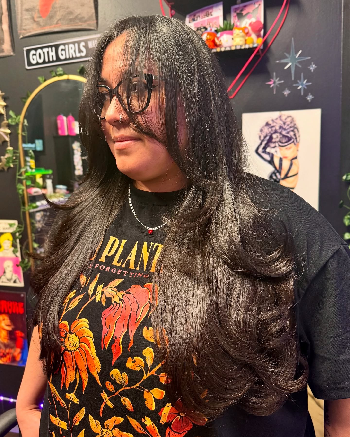 Long Goth Haircuts: 51 Dramatic Styles for 2026