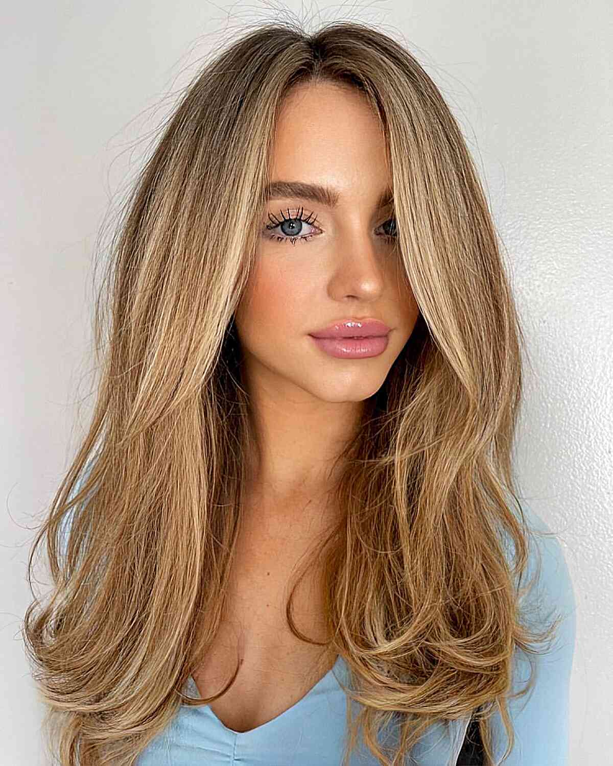 Long Layered Haircuts for Straight Hair: Styles & Benefits