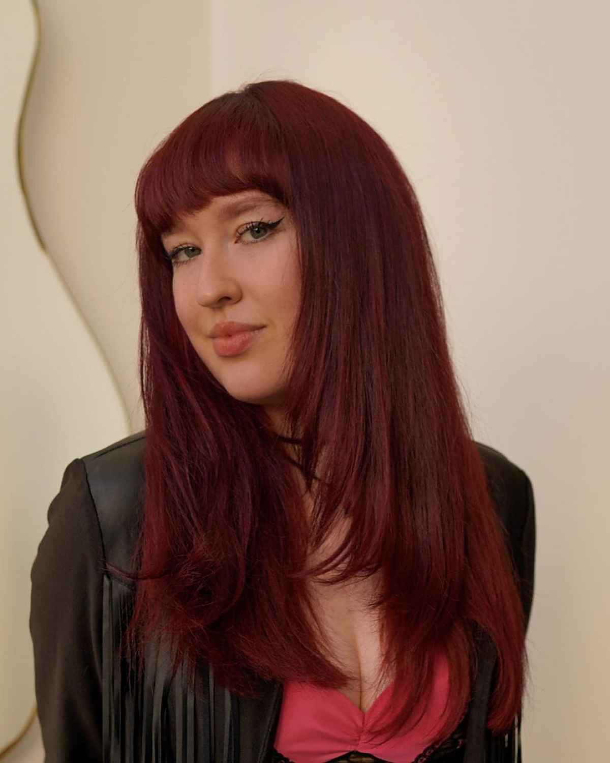 Long Layered Haircuts for Straight Hair: Styles & Benefits