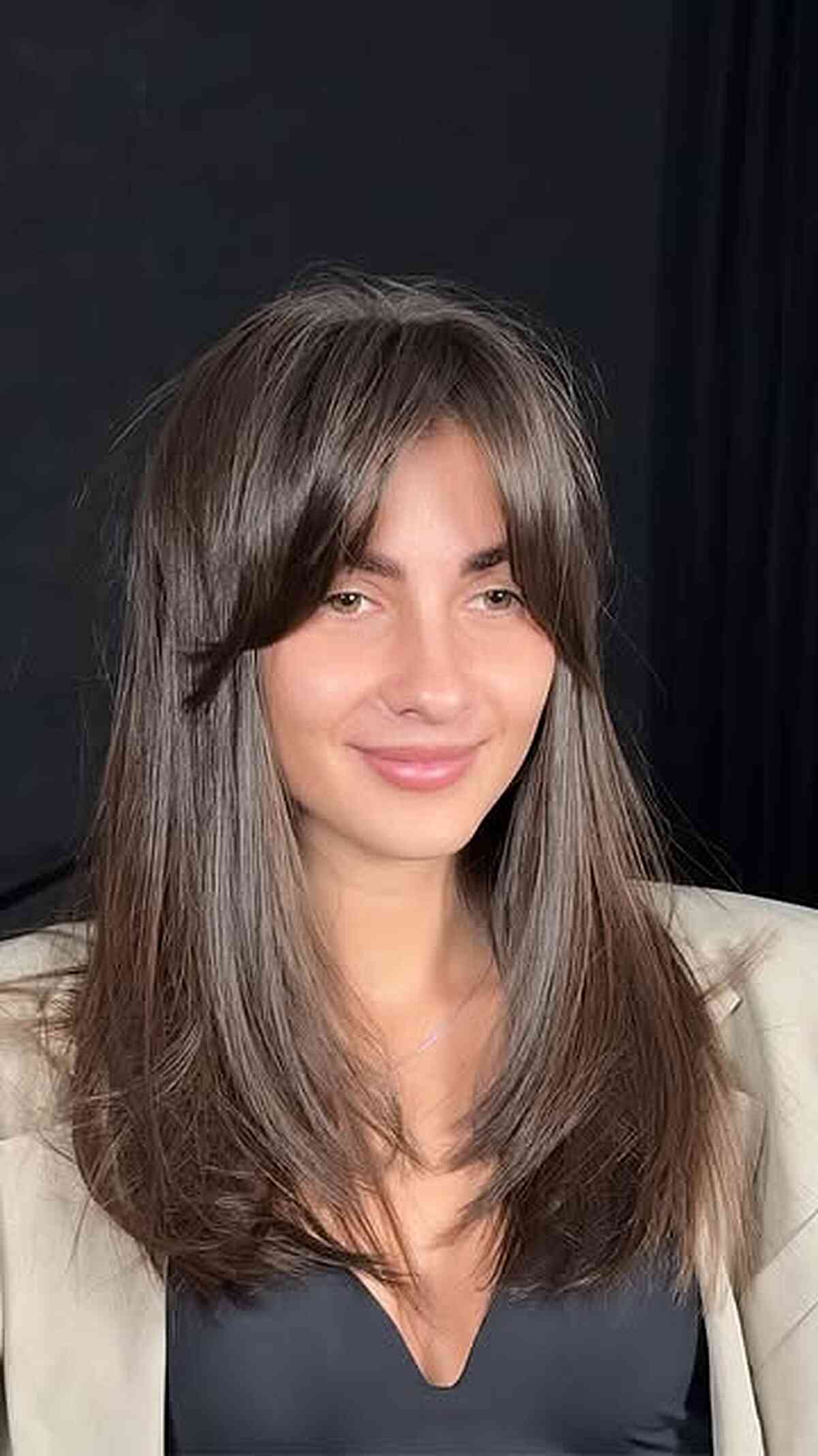 Long Hair with Curtain Bangs: 34 Stylish Ideas & Styling Tips