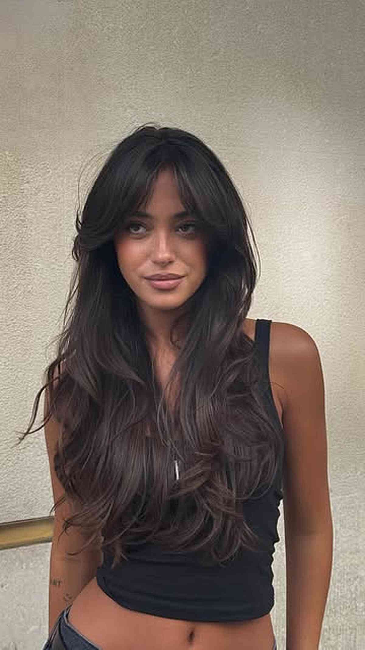 Long Hair with Curtain Bangs: 34 Stylish Ideas & Styling Tips
