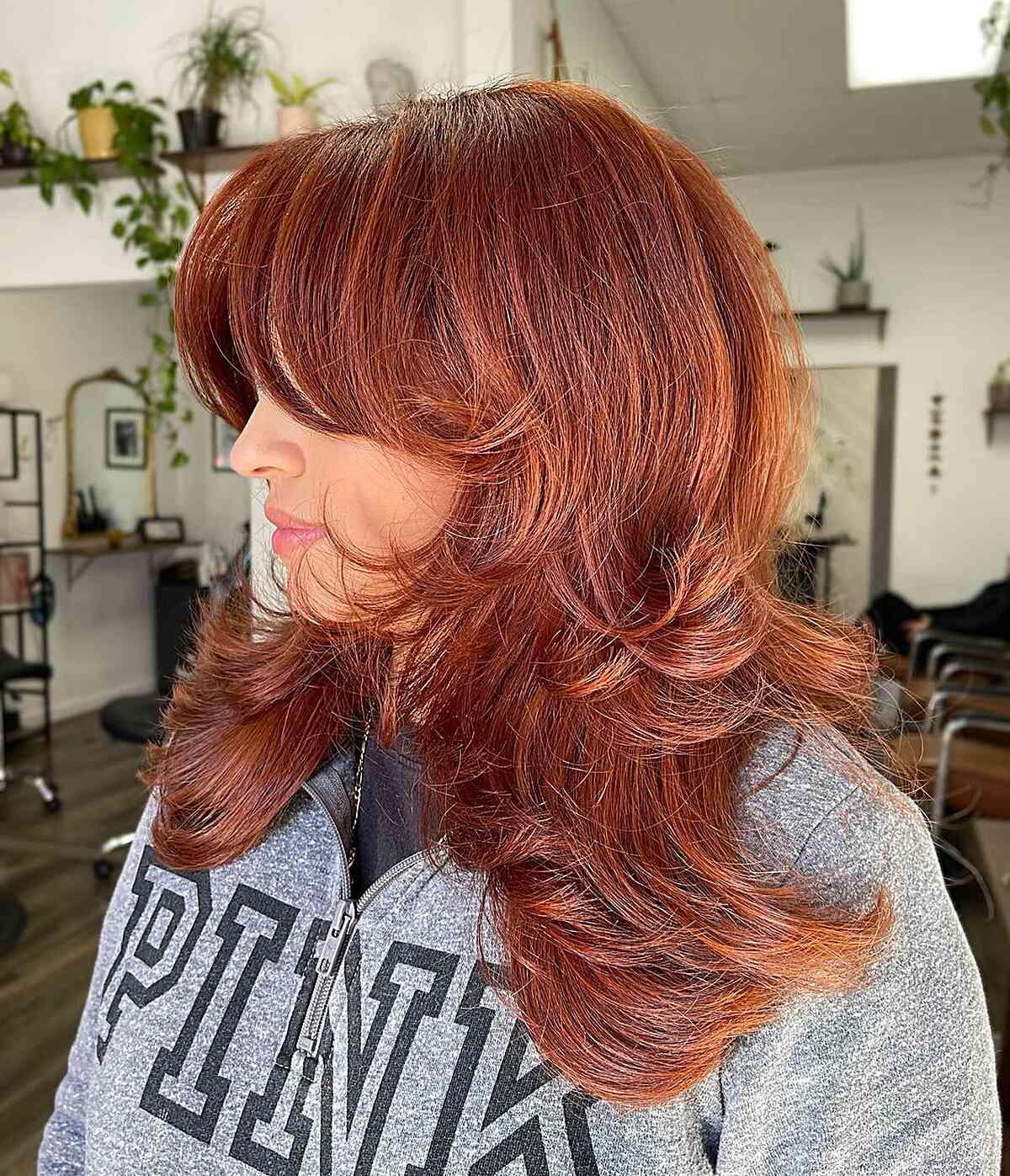 Feathered Haircuts for Medium Length: Styles & Maintenance | [Your Brand Name]