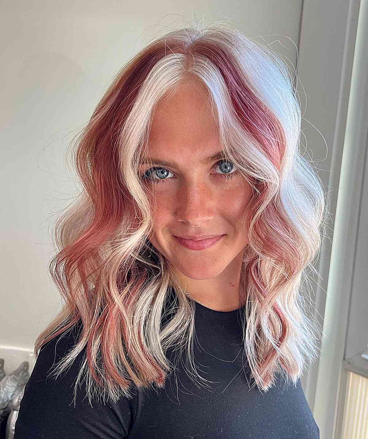 29 Skunk Stripe Hairstyles: Expert Tips & Inspiration