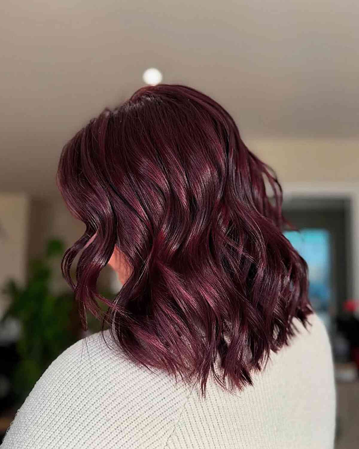 Cherry Cola Hair Color: 29 Stunning Examples & Styling Tips