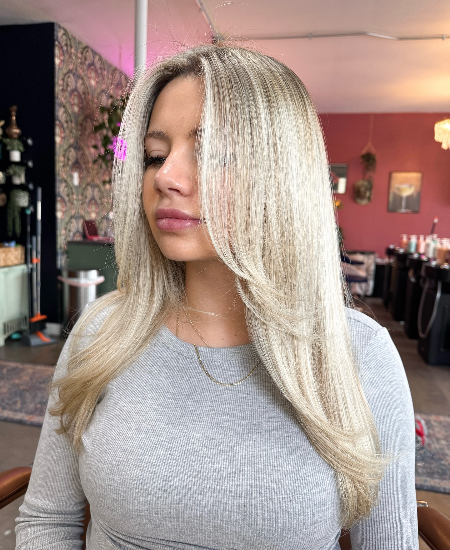 Vanilla Blonde Hair Ideas: Achieve Soft, Creamy Tones in 2026